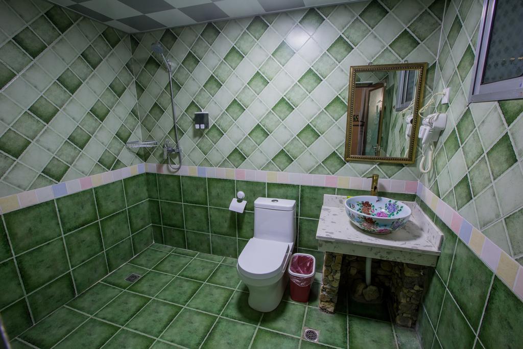 Zhangjiajie April Hostel Room photo