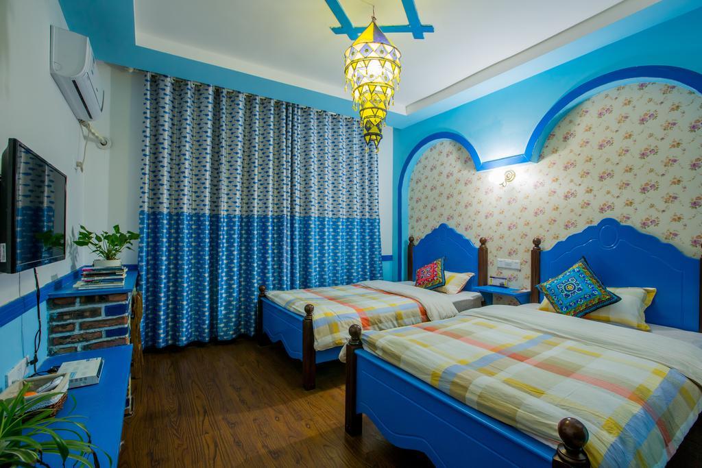 Zhangjiajie April Hostel Room photo